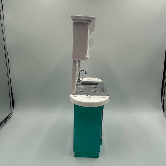 Barbie The Pioneer Woman Kitchen Stove Sink Microwave Cabinets only Playset - Picture 5 of 7